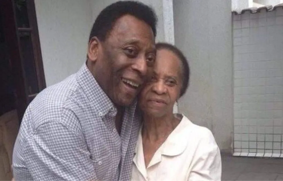 Quantos anos tem a mãe do pelé: Celeste Arantes do Nascimento 100 anos de Vida