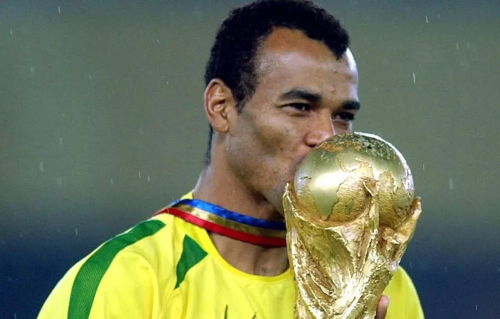 Cafu: uma lenda, carreira e legado do futebol