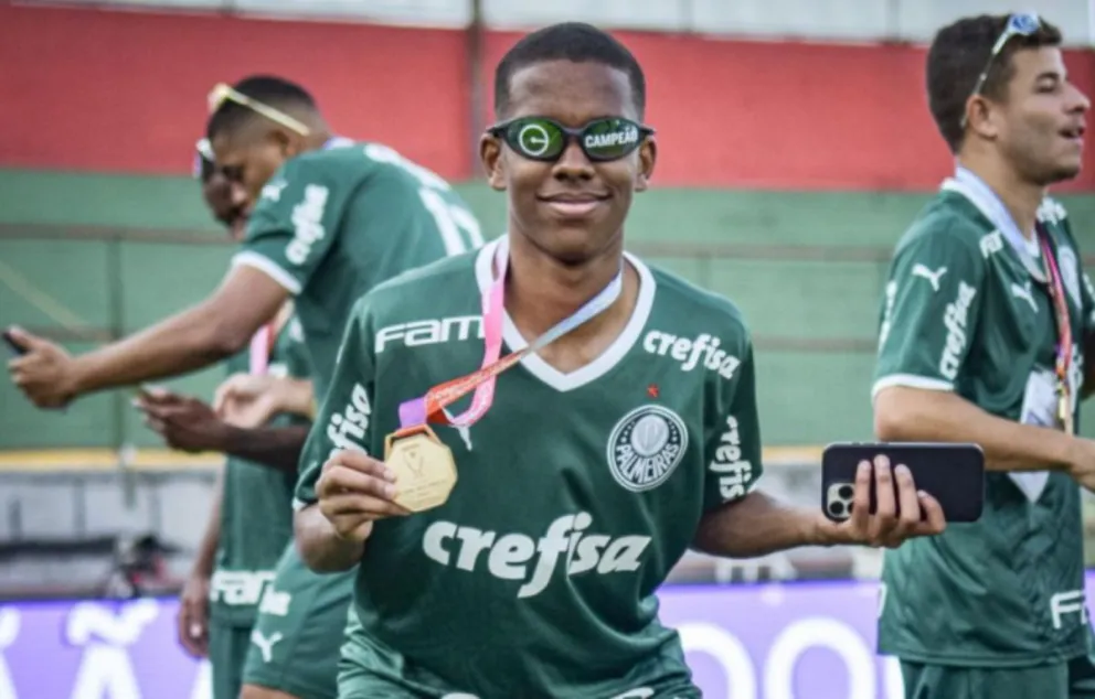 PSG busca contratar Estêvão, a Pérola do Palmeiras