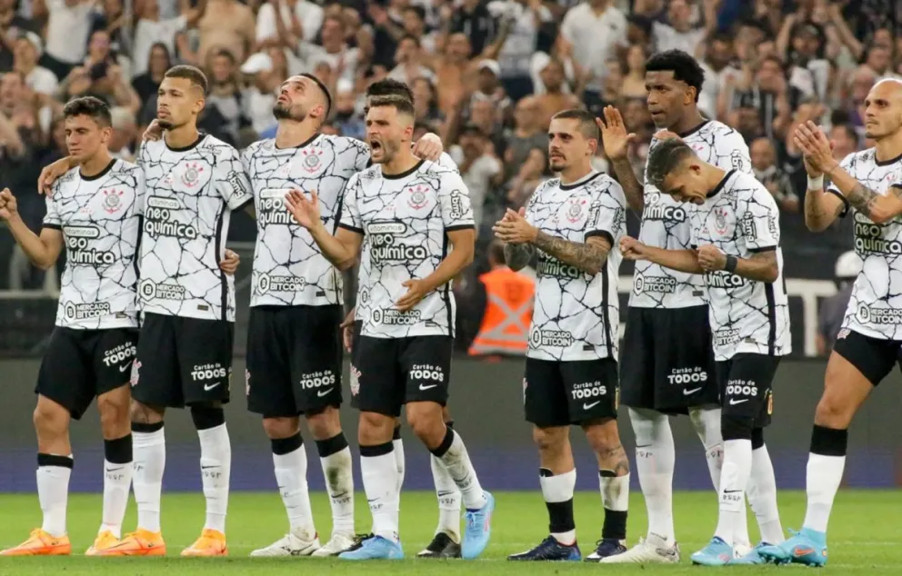 Reformulação no Corinthians: Planejando o Elenco para 2024 e Além