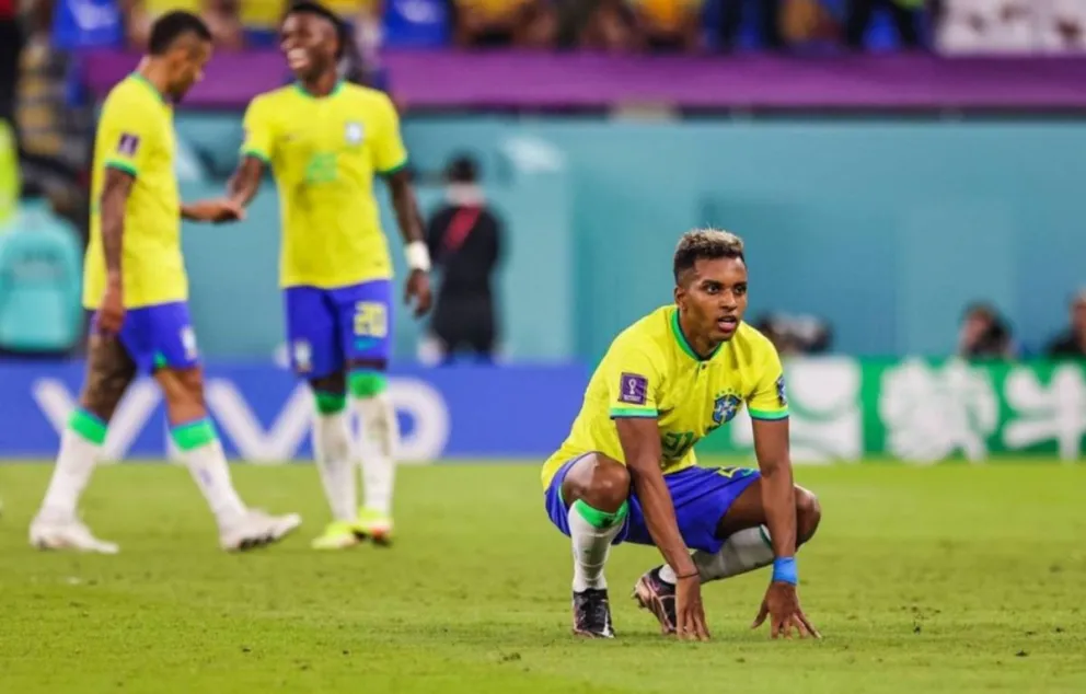 Problemas com o Gramado: Jogadores da Seleção Brasileira Reclamam após Empate em Cuiabá