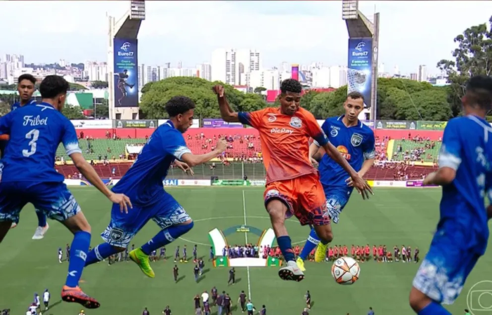 João Daniel Vieira Feitosa, o JD, brilha na final e se consagra artilheiro