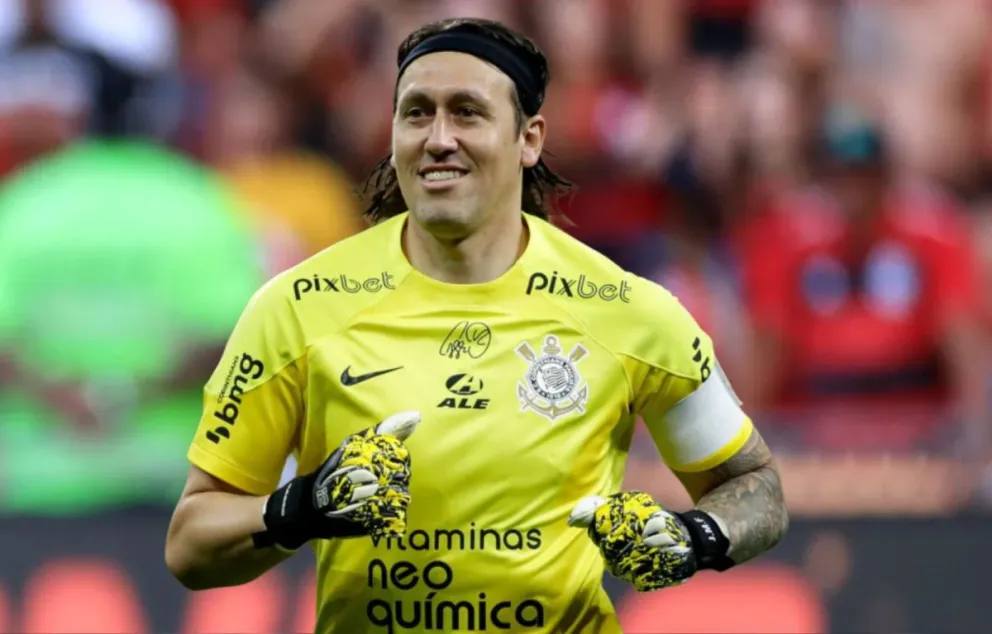 Cássio e Fausto Vera: Rumores de Despedida e Diferenças Salariais no Corinthians