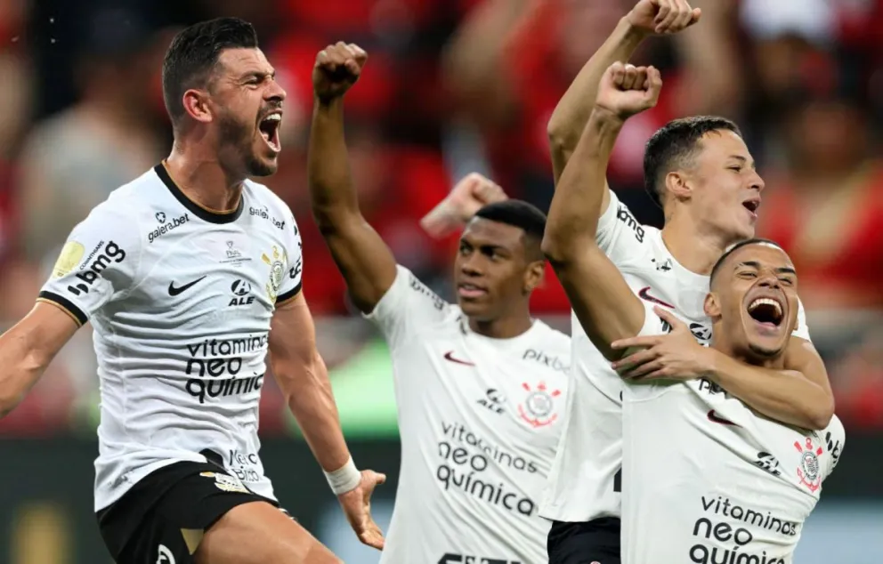 Os jogadores que não seguirão no Corinthians com a chegada de Augusto Melo