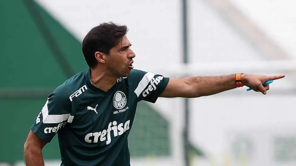 Abel Ferreira pediu reforço e será atendido no Palmeiras